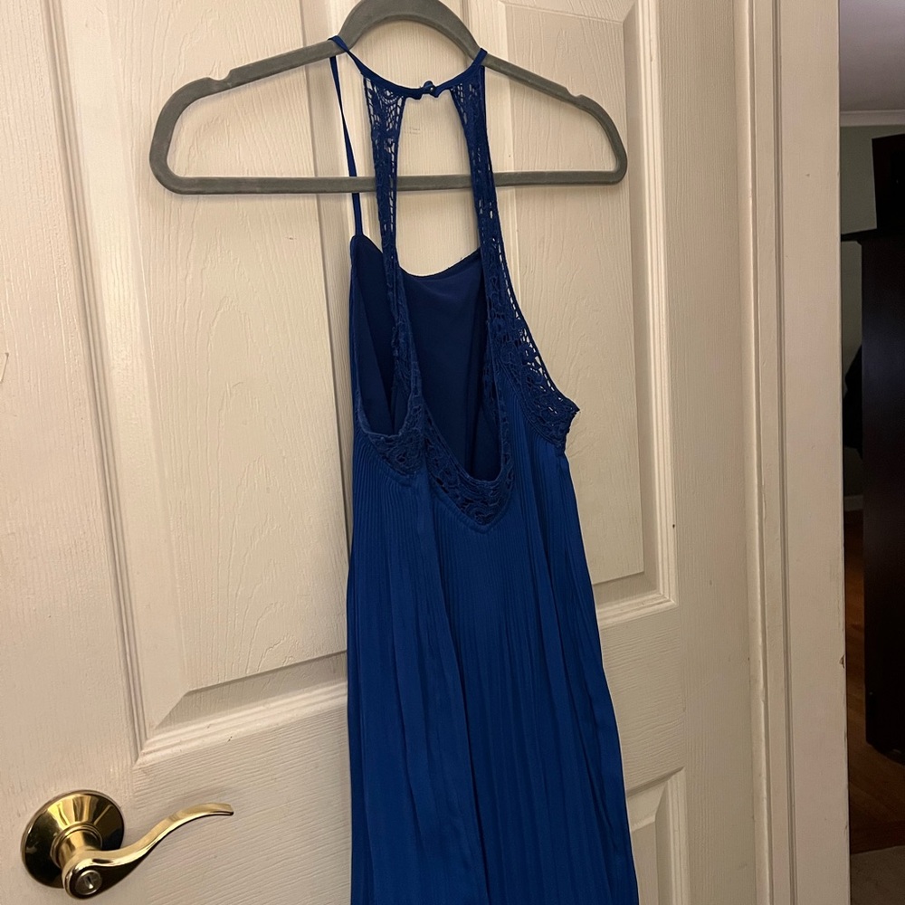 Elegant Blue Sleeveless Dress